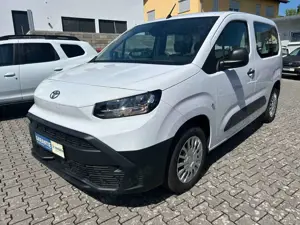 Toyota Proace City Verso 1,5-I D-4D Flow " 5Sitzer "