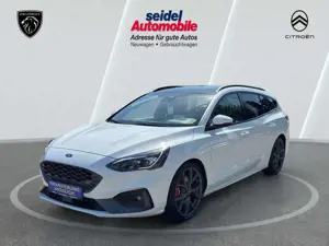 Ford Focus Turnier 2.3 ST, 1.HD, Sonderausstattung