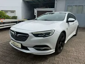 Opel Insignia 2.0 BiTurbo  Busi Innov Aut 4x4 ST