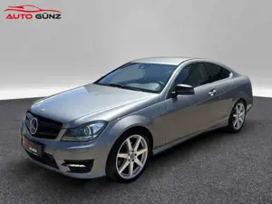 Mercedes-Benz C 250 Coupe CGI AMG Line*Standh.-Kamera-Distr.*