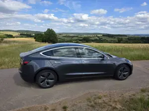 Tesla Model 3 Model 3 Langstreckenbatt. Allradantrieb Dual Motor