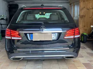 Mercedes-Benz E 250 T BlueTEC 9G-TRONIC Avantgarde