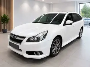 Subaru Legacy Kombi 2.5i Sport Lineartronic Xenon|Navi