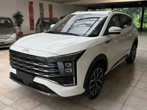 JAC JS8 Pro