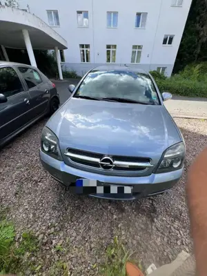 Opel Vectra 2.2