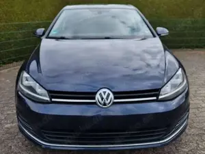 Volkswagen Golf Golf VII Diesel 5-Türer 2.0 TDI BlueMotion Technology Lounge