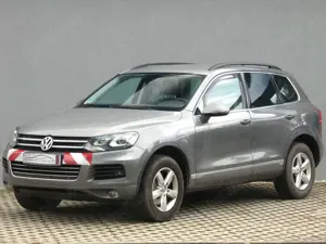 Volkswagen Touareg 3,0 TDI BMT/ StandHZG/NAVI/LEDER/AHK