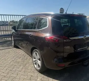 Opel Zafira Tourer Sport 7 Sitze TÜV Neu