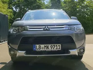 Mitsubishi Outlander Outlander 2.2 DI-D 4WD Aut. Top Bild 4