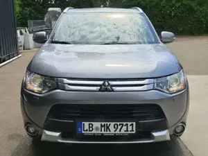 Mitsubishi Outlander Outlander 2.2 DI-D 4WD Aut. Top Bild 5