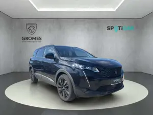 Peugeot 5008 GT HYBRID 136 e-DSC6 7-Sitzer PANO ACC Navi Digita