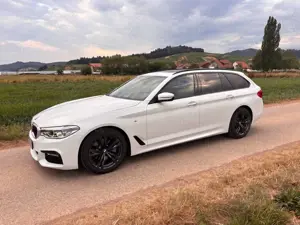 BMW 520 520d Touring Aut. Sport Line