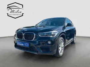 BMW X1 xDrive 20 i LED  Automatik Allrad 1. HAND