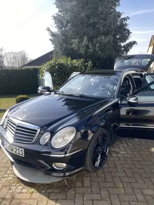 Mercedes-Benz E 320 T CDI 7G-TRONIC Avantgarde