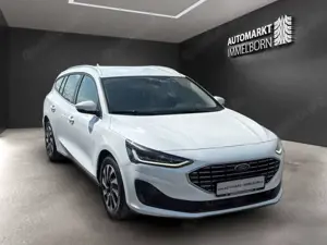 Ford Focus Titanium NaviGroß*LED*PDC*SHZ*Tempo*1Hand Bild 2