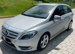 Mercedes-Benz B 250 B 250 (BlueEFFICIENCY) 7G-DCT