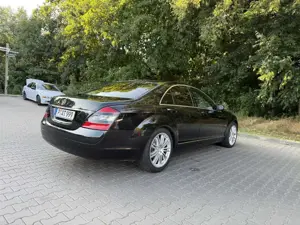 Mercedes-Benz S 320 CDI DPF 7G-TRONIC
