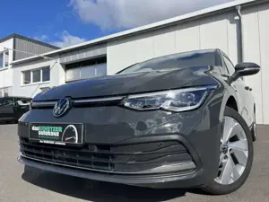 Volkswagen Golf 1.5 TSI Style 132€ m.20% Anz. Navi TravelAssist