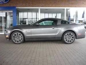 Ford Mustang GT Premium