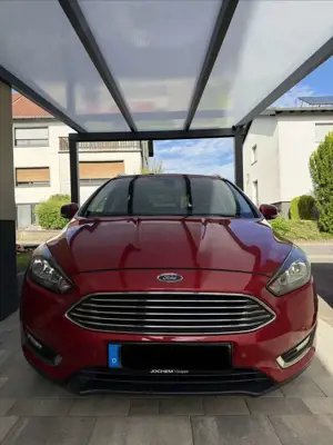 Ford Focus Turnier 1.5 TDCi DPF Start-Stopp-System Titanium