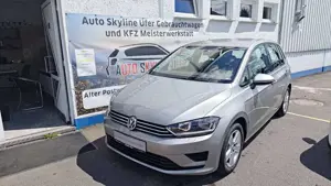 Volkswagen Golf Sportsvan Comfortline 1.2TURBO 110PS 2HD+SCHECKHEFT+AHK SCHWENKBAR+SITZLENKRADHEIZU