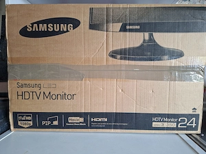 Samsung LED HDTV Monitor 24 Zoll (Series 3)