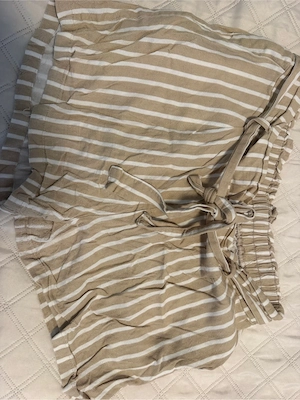 shorts mit streifen 