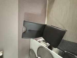 Esszimmer Tisch 4 Stühle echte Leder Neuwertig  Bild 2