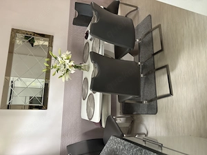 Esszimmer Tisch 4 Stühle echte Leder Neuwertig  Bild 8