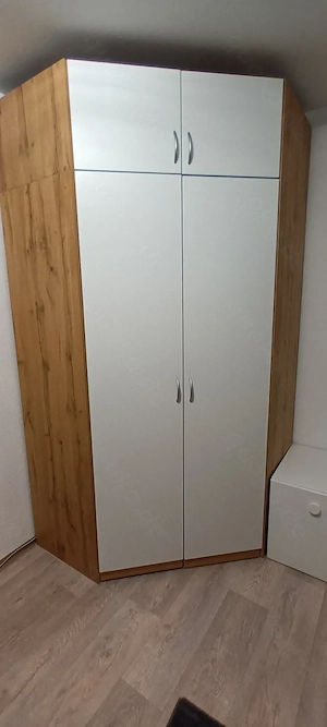 Eckschrank zu verkaufen 
