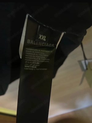 balenciaga Tshirt Neu | NP: 810 