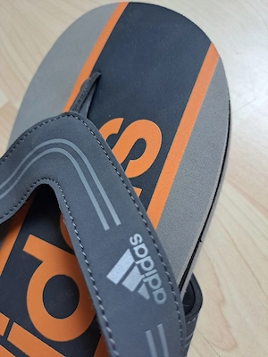 Adidas Flip Flops, Größe 43, Neu