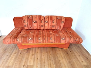 Sehr schöne Schlafcouch mit Bettkasten