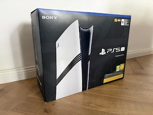 sony Playstation 5 pro PS5 pro 2TB CDs player & 6 spiele 
