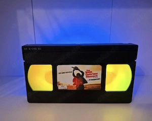Dekoleuchte VHS Kassette Texas Chainsaw Massacre 70's Horror Kult