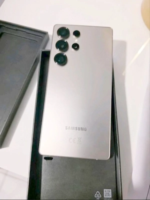 Samsung Galaxy S25 Ultra 