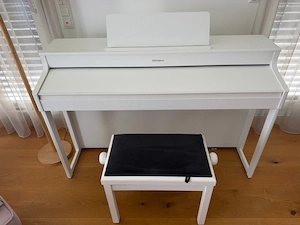 Roland HP702-WH Digitalpiano in Weiß inkl. Klavierbank