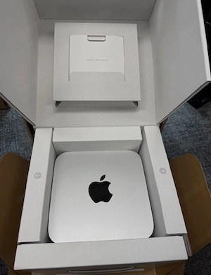 Apple Mac Studio M1 Max (10-Core CPU, 24-Core GPU) 32GB RAM 