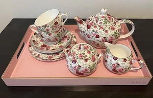 Maxwell & Williams Teeservice Rosenmuster - neuwertig - 9-teilig