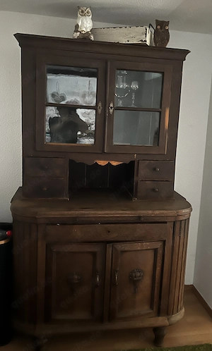 Schrank zu verschenken 