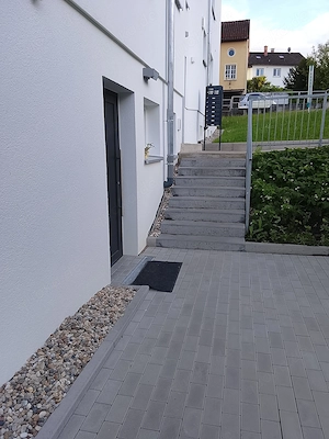 Wohnung  2Zimmer -Ispringen
