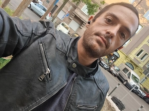 welche frau will sich von mir verwöhnen lassen alles außer kaviar. Dreier oder mehrer gehen auch 