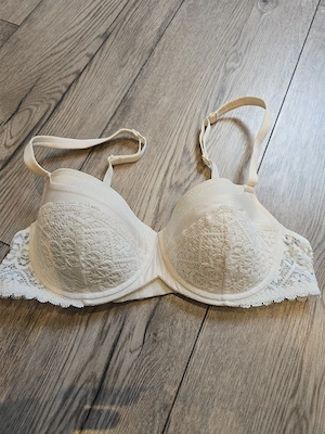 Well Damen BH Gr.75b creme Spitze