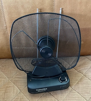 Verkaufe D-VBT Antenne TechniSat TT1