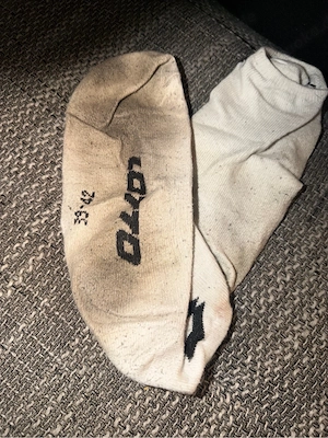 Getragene Socken von Junger 22 Jährigen Sekretärin