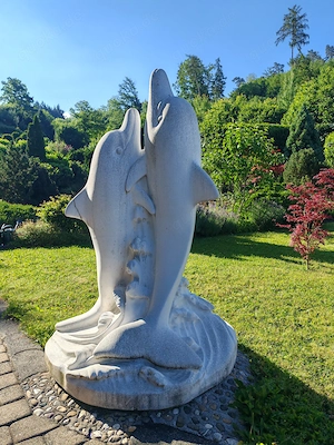 Delfin Figur_Springbrunnen_Wasserspeier_Gartendeko