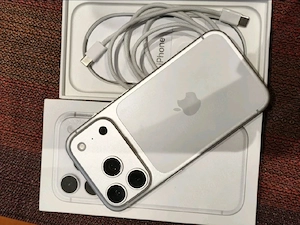 Apple iPhone 17 Pro 256GB Silber ich akzeptiere amazon karte 