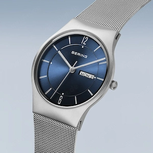 BERING Luxus Quarz Armbanduhr mit Milanaise Armband blau Saphirglas