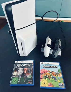 PlayStation 5 mit Laufwerk + 2 Controllern + Spiele