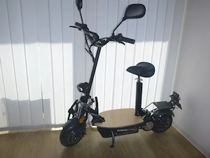 e-roller, ohne accu, siehe fotos